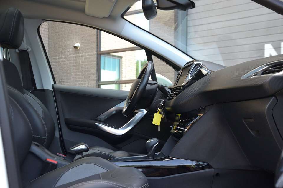 Peugeot 2008 - Imagem 10