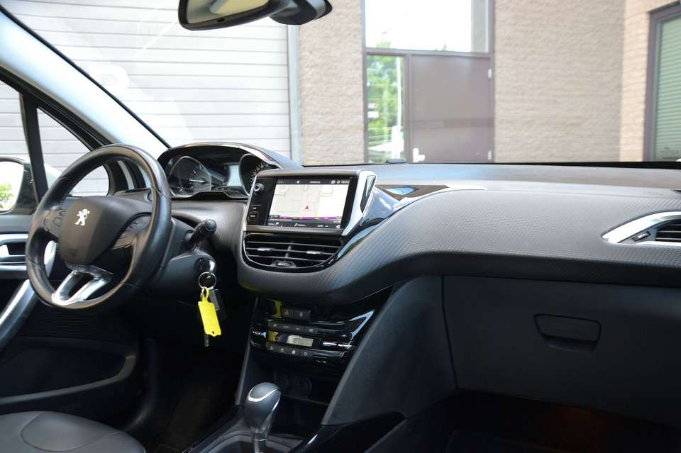 Peugeot 2008 - Imagem 11