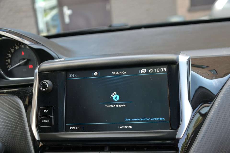 Peugeot 2008 - Imagem 13