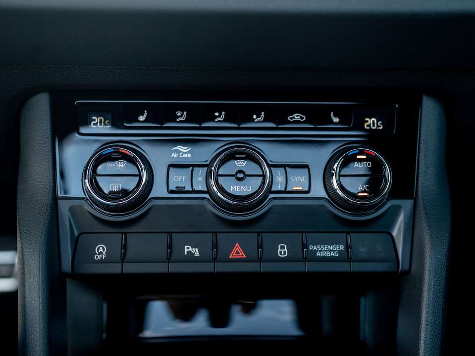 Skoda Karoq - Imagem 16