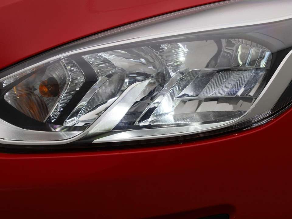 Ford Fiesta - Imagem 13