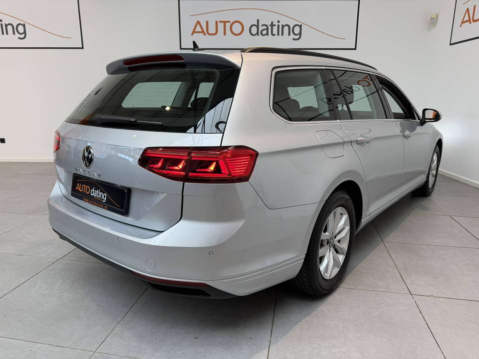 Volkswagen Passat Variant - Imagem 2