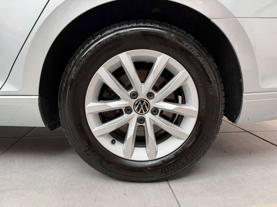 Volkswagen Passat Variant - Imagem 4