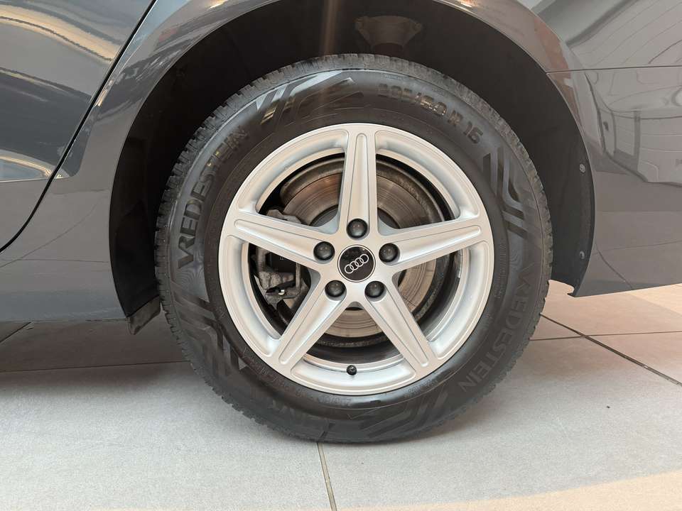 Audi A4 - Imagem 4