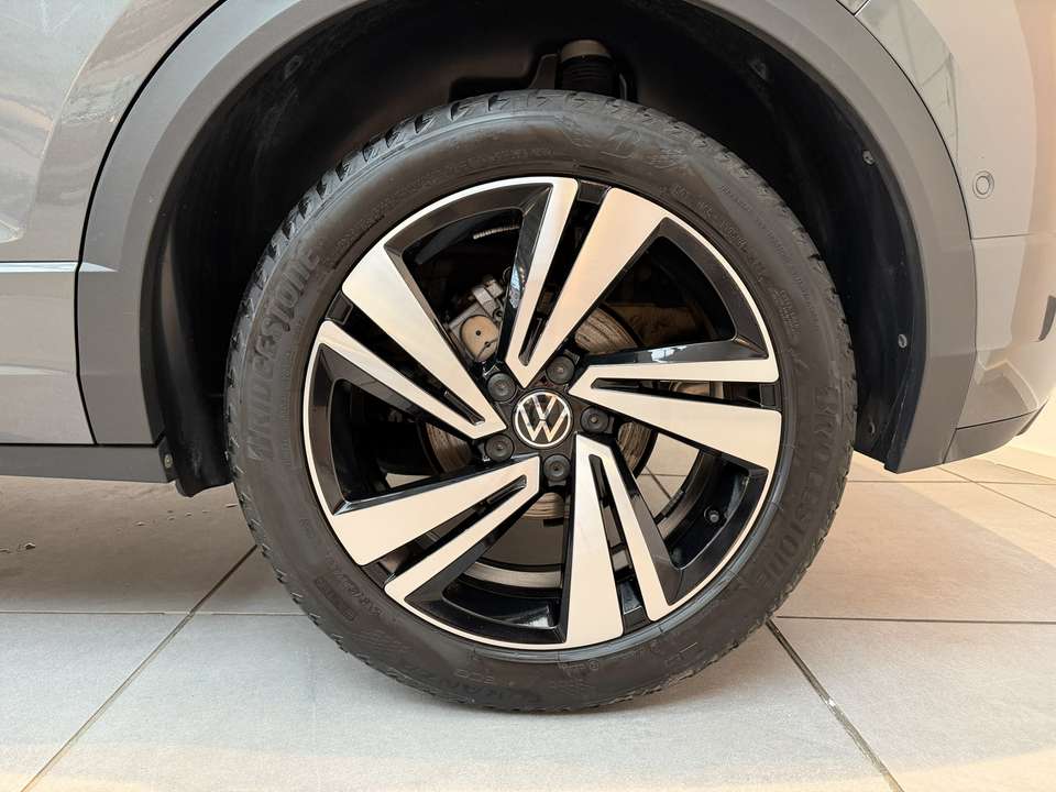 Volkswagen T-Roc - Imagem 4