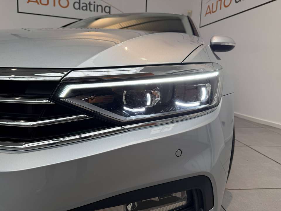 Volkswagen Passat Variant - Imagem 7
