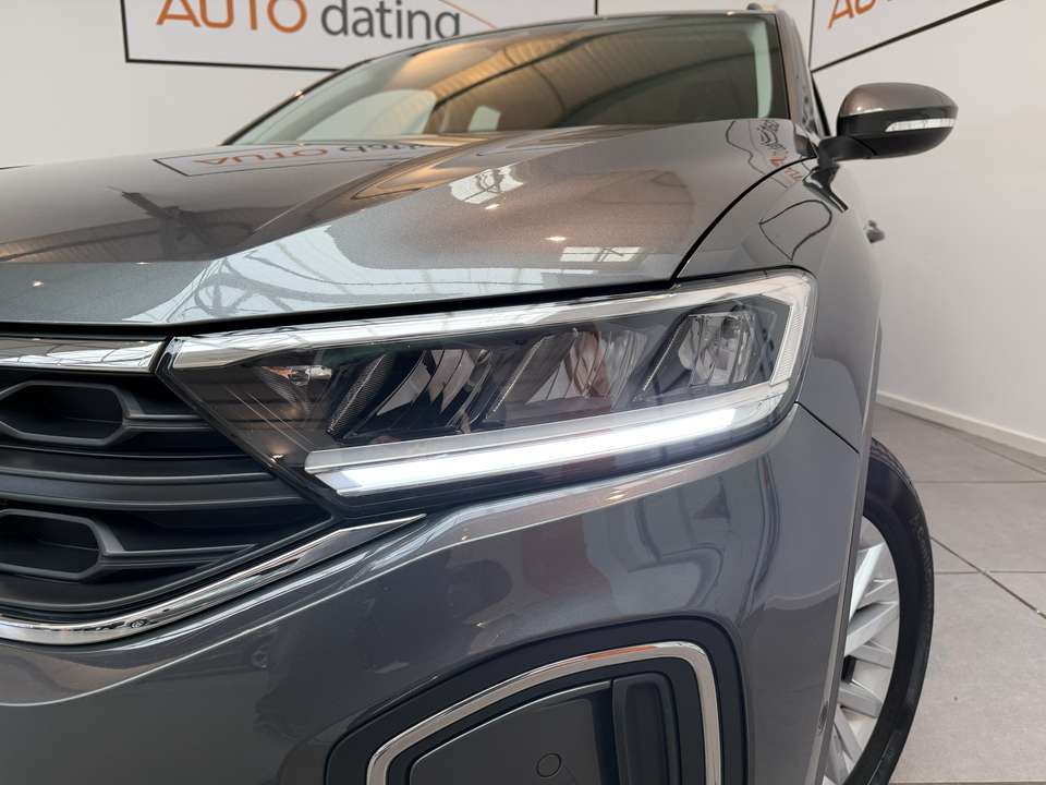 Volkswagen T-Roc - Imagem 8