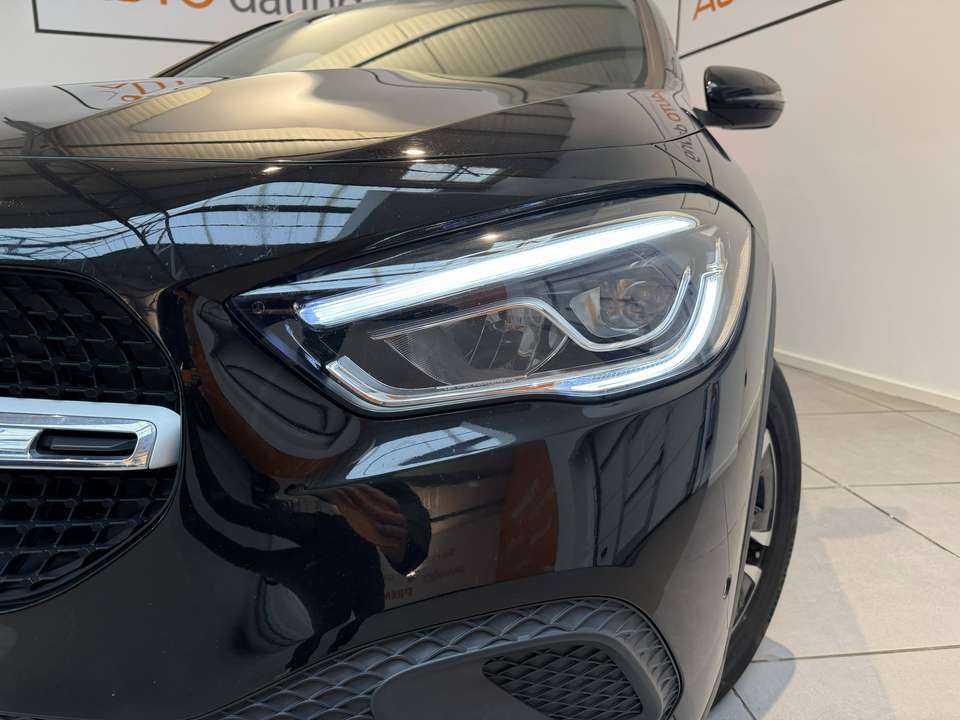 Mercedes-Benz GLA 250 - Imagem 8