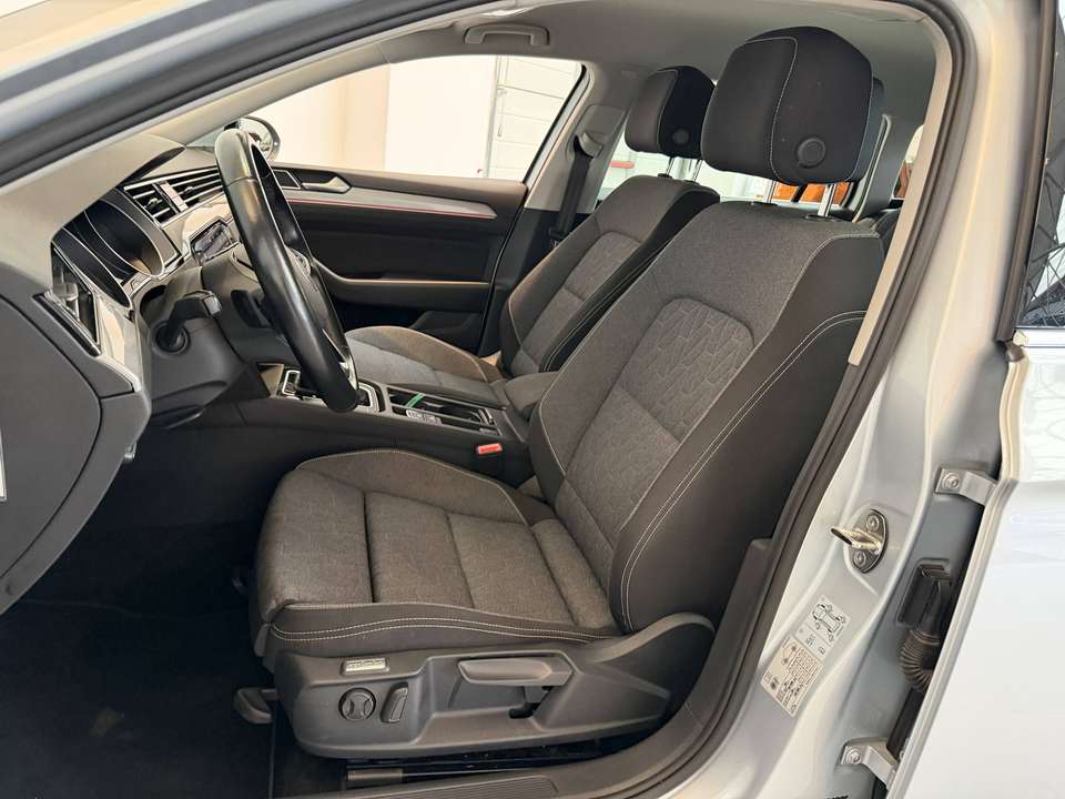 Volkswagen Passat Variant - Imagem 10