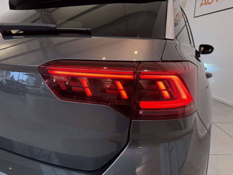 Volkswagen T-Roc - Imagem 8