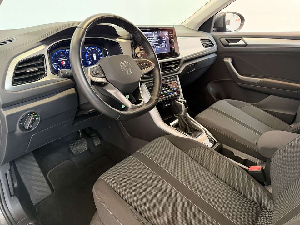 Volkswagen T-Roc - Imagem 12