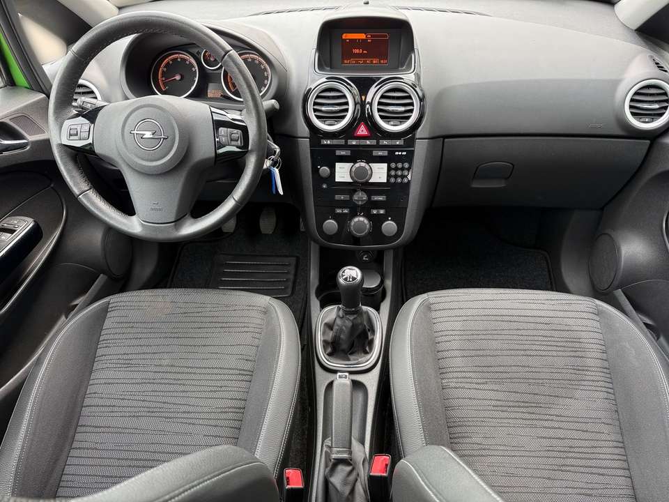 Opel Corsa - Imagem 11
