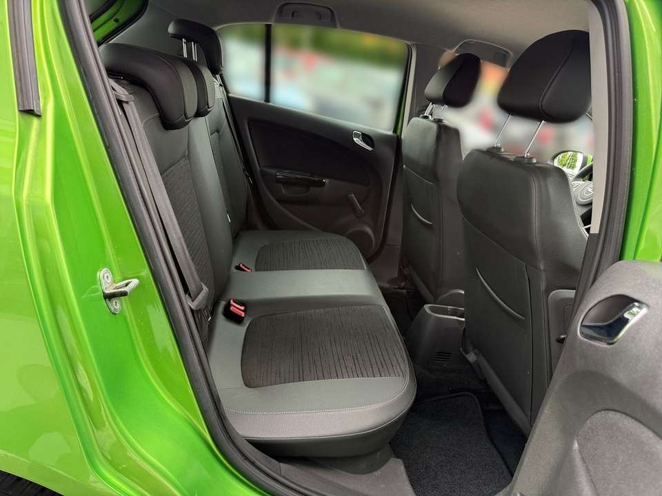 Opel Corsa - Imagem 12