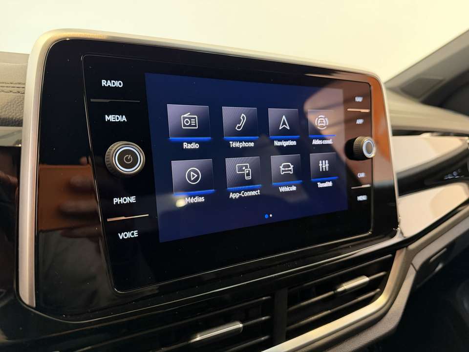 Volkswagen T-Roc - Imagem 15