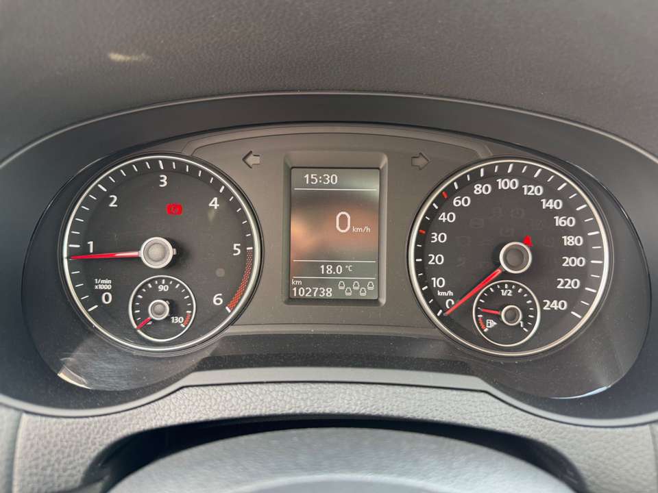 Volkswagen Sharan - Imagem 14
