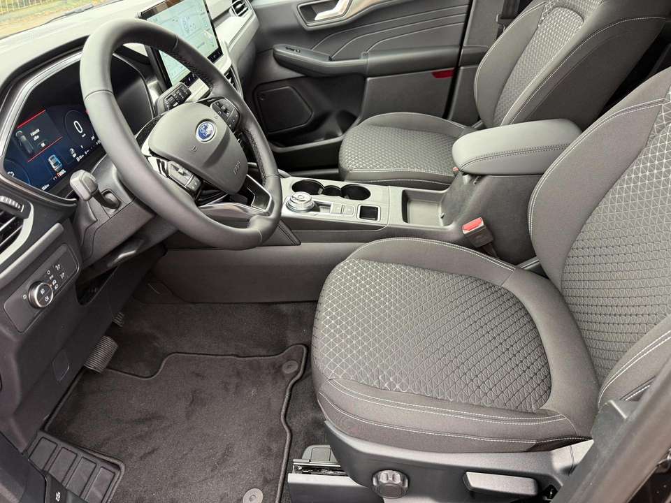 Ford Kuga - Imagem 15