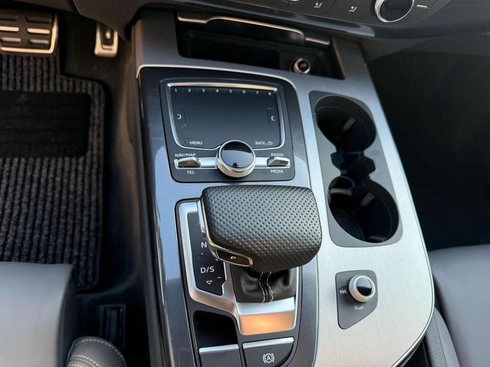 Audi Q7 - Imagem 15