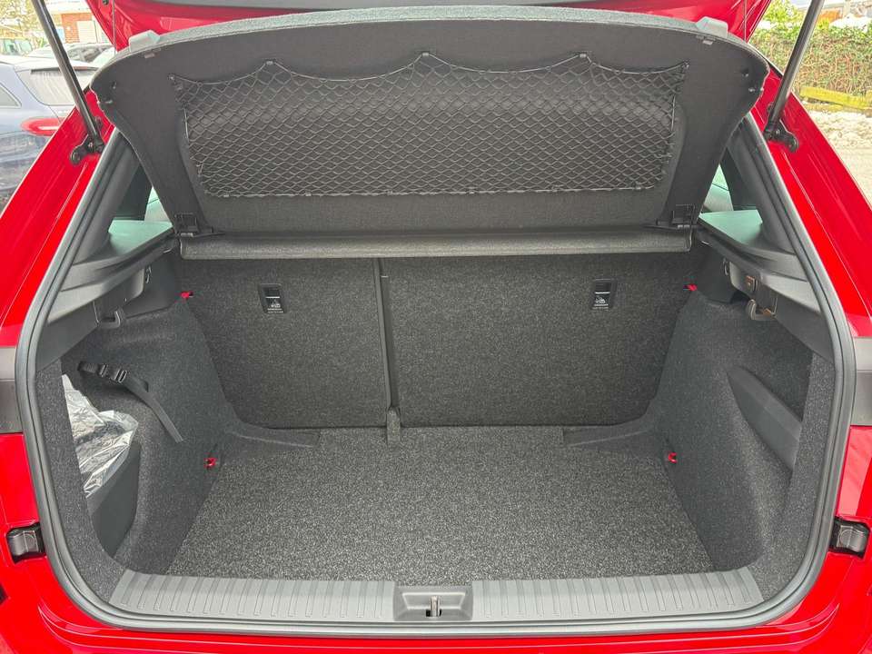 Skoda Kamiq - Imagem 8