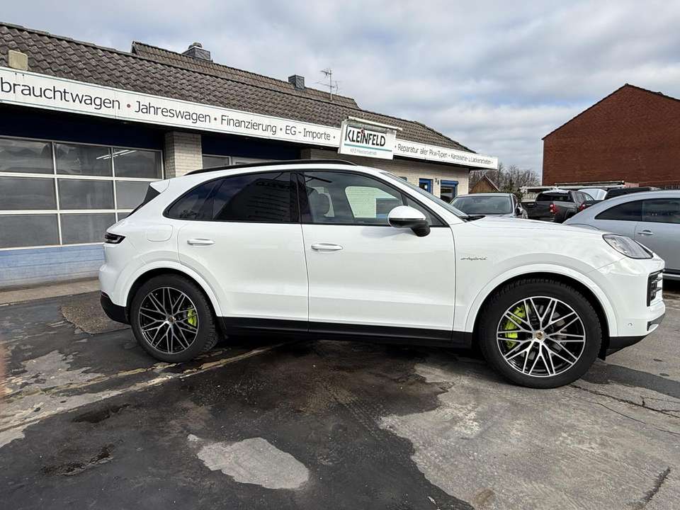 Porsche Cayenne - Imagem 1