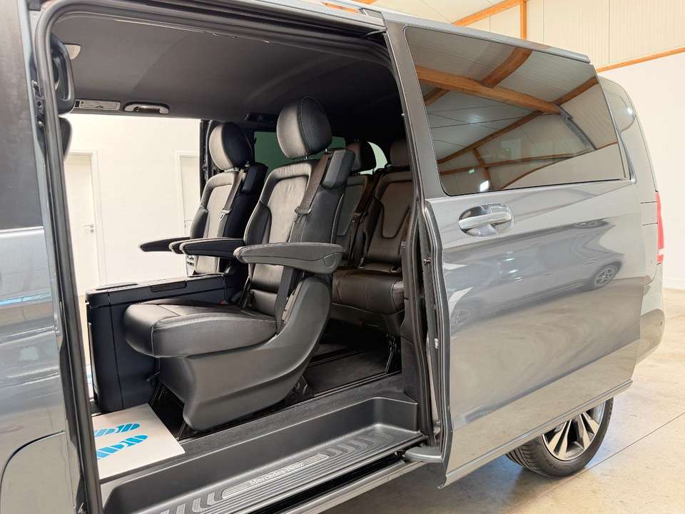 Mercedes-Benz V 250 - Imagem 9