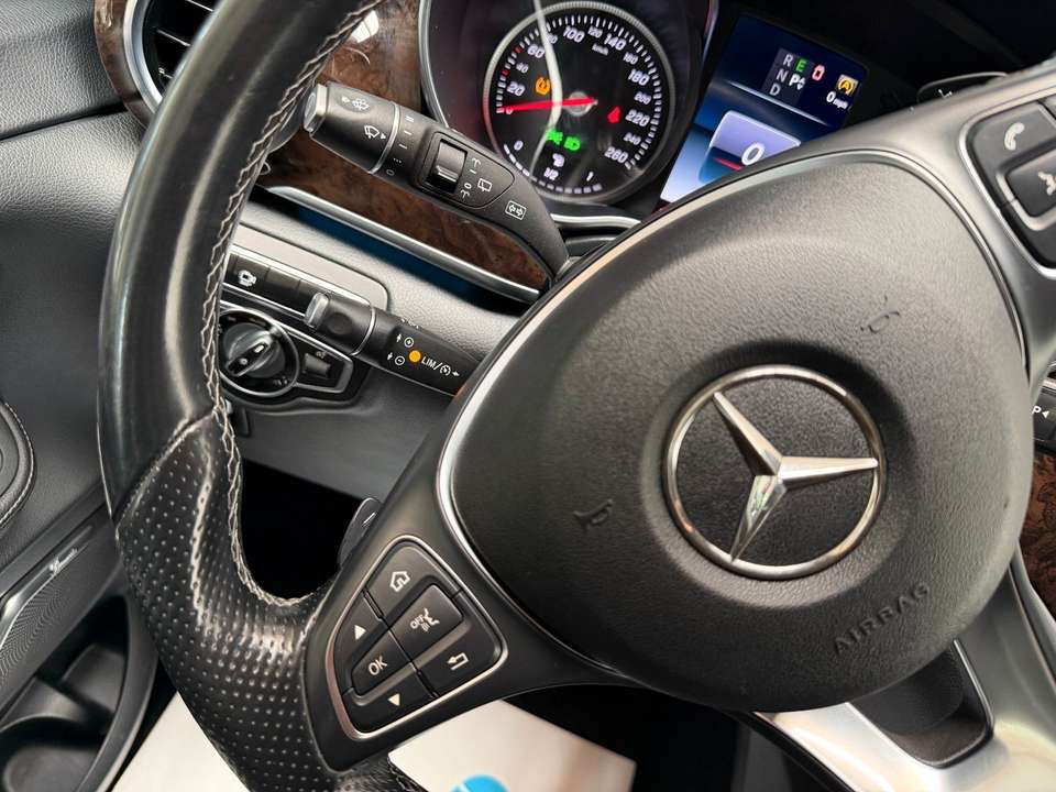 Mercedes-Benz V 250 - Imagem 15
