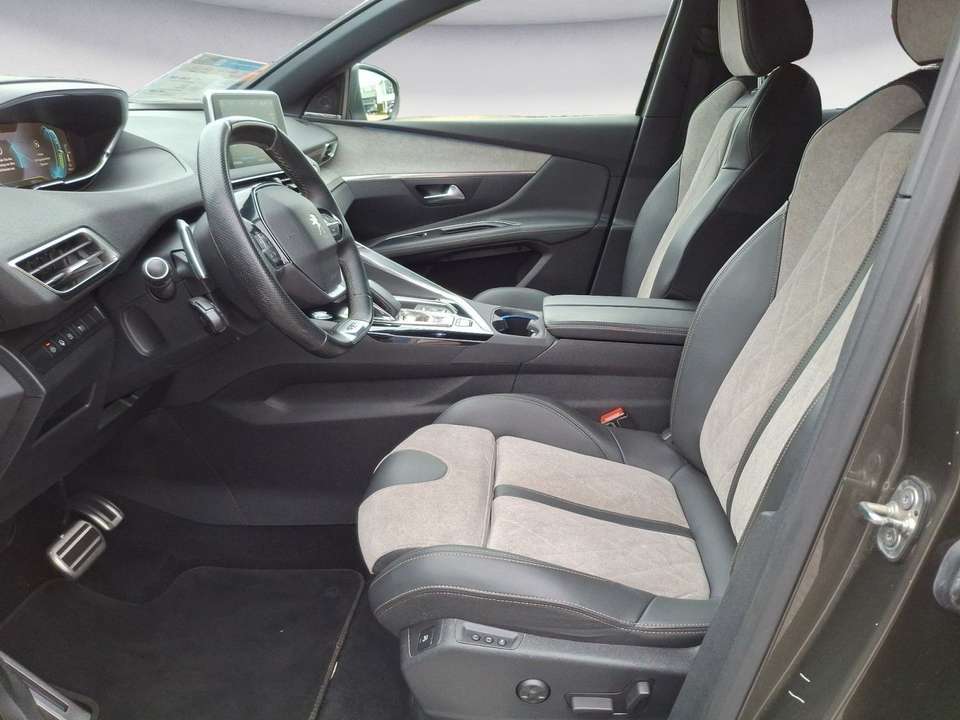 Peugeot 3008 - Imagem 8