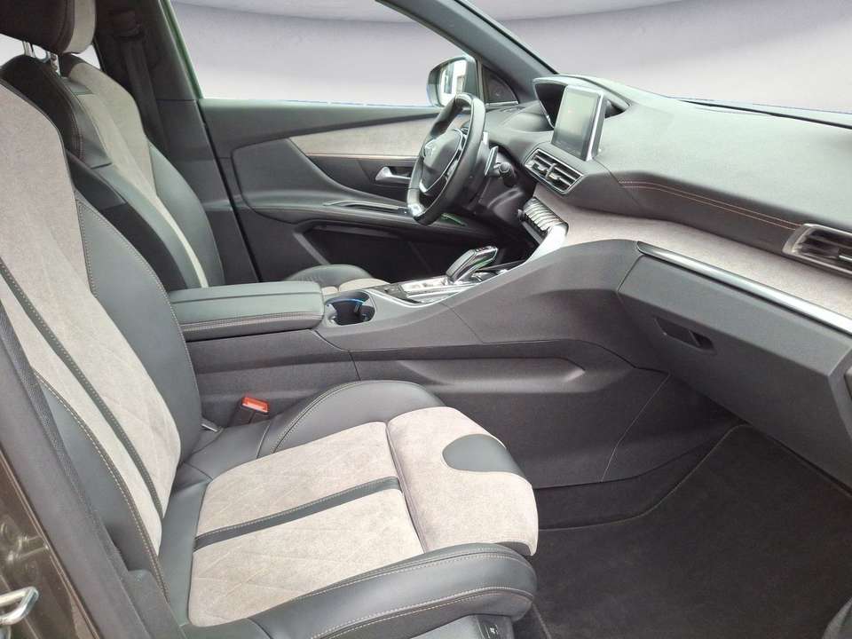 Peugeot 3008 - Imagem 9