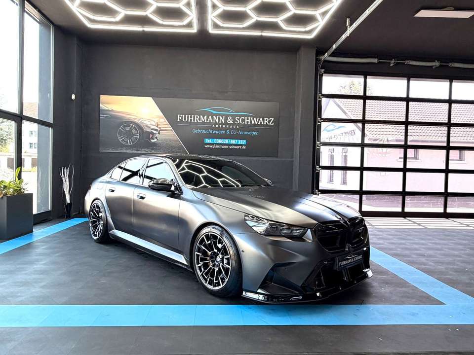 BMW M5 - Imagem 1