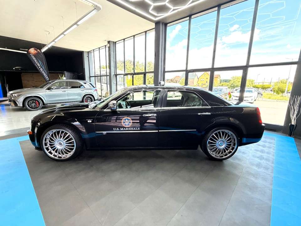 Chrysler 300C - Imagem 5