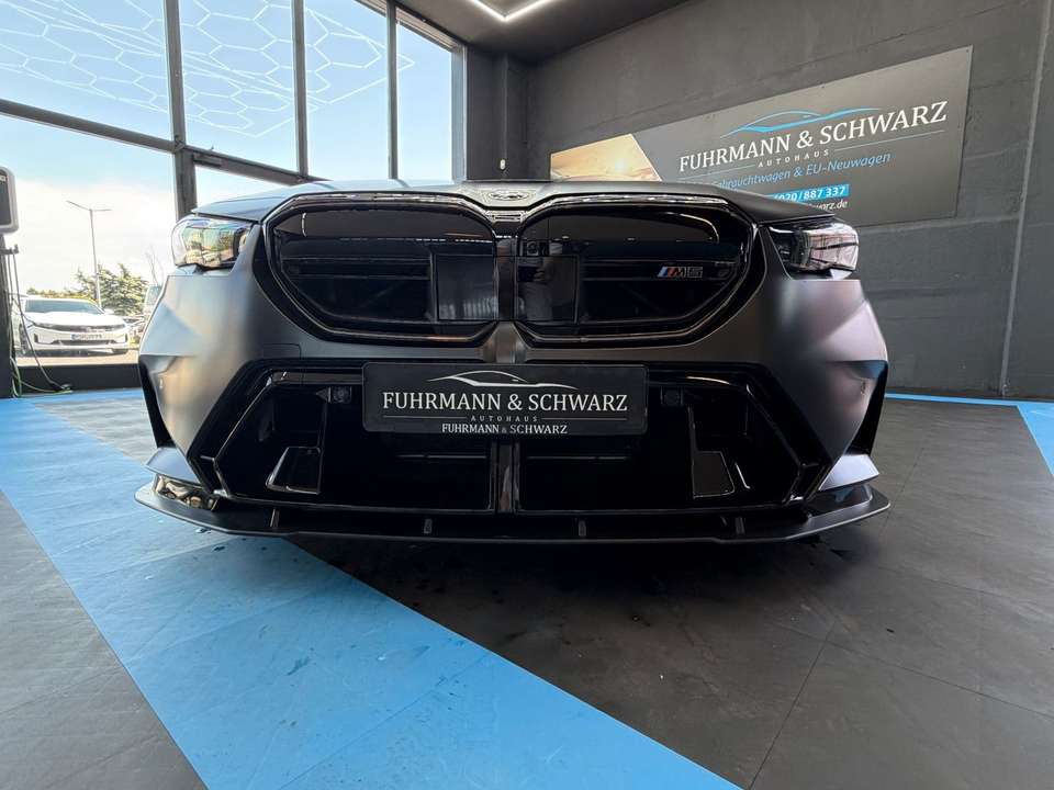 BMW M5 - Imagem 13