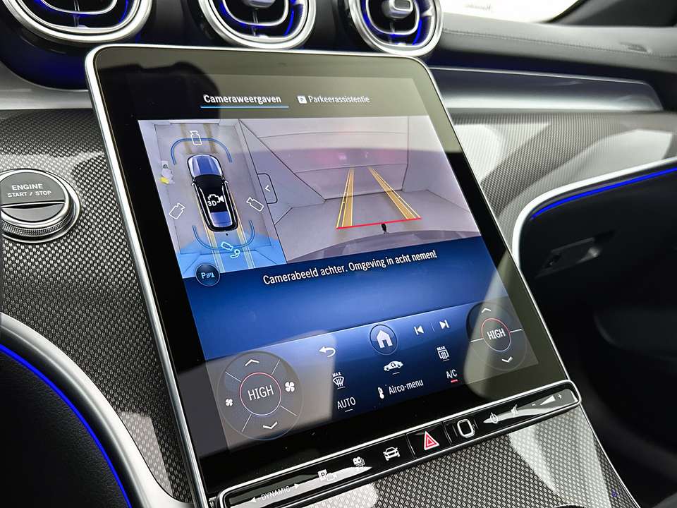 Mercedes-Benz C 300 - Imagem 9