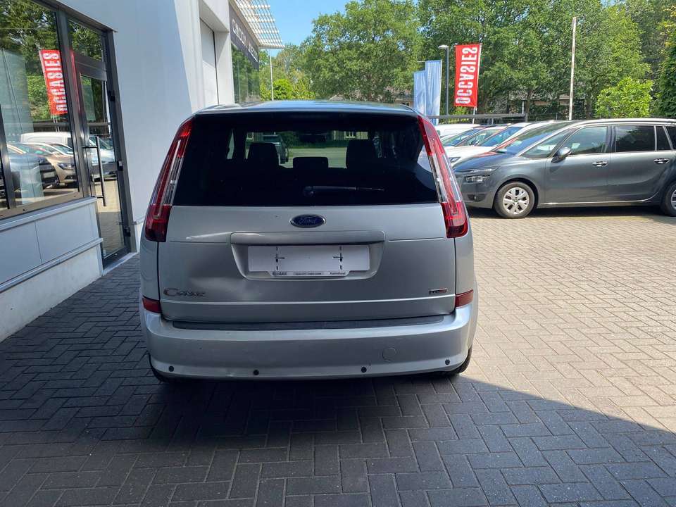 Ford C-Max - Imagem 6