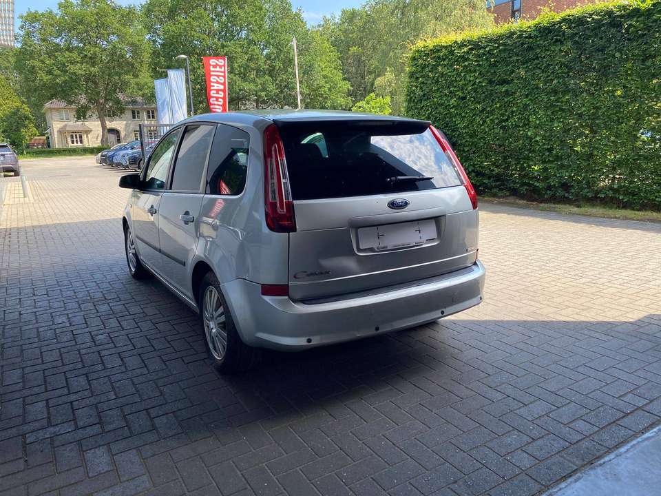 Ford C-Max - Imagem 8