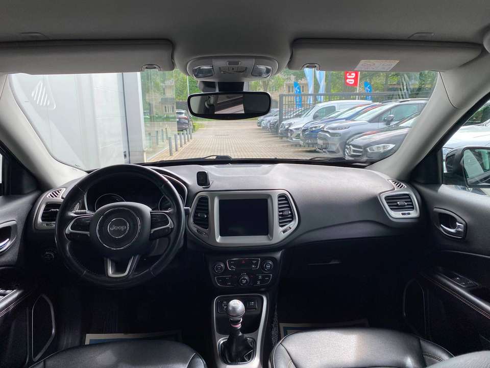 Jeep Compass - Imagem 12