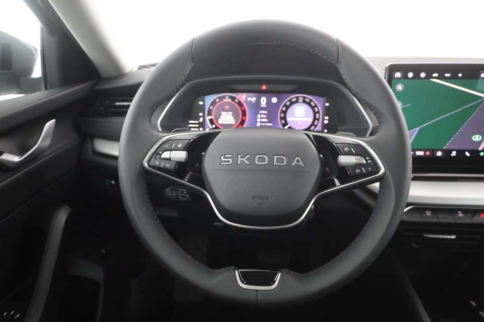 Skoda Octavia - Imagem 15