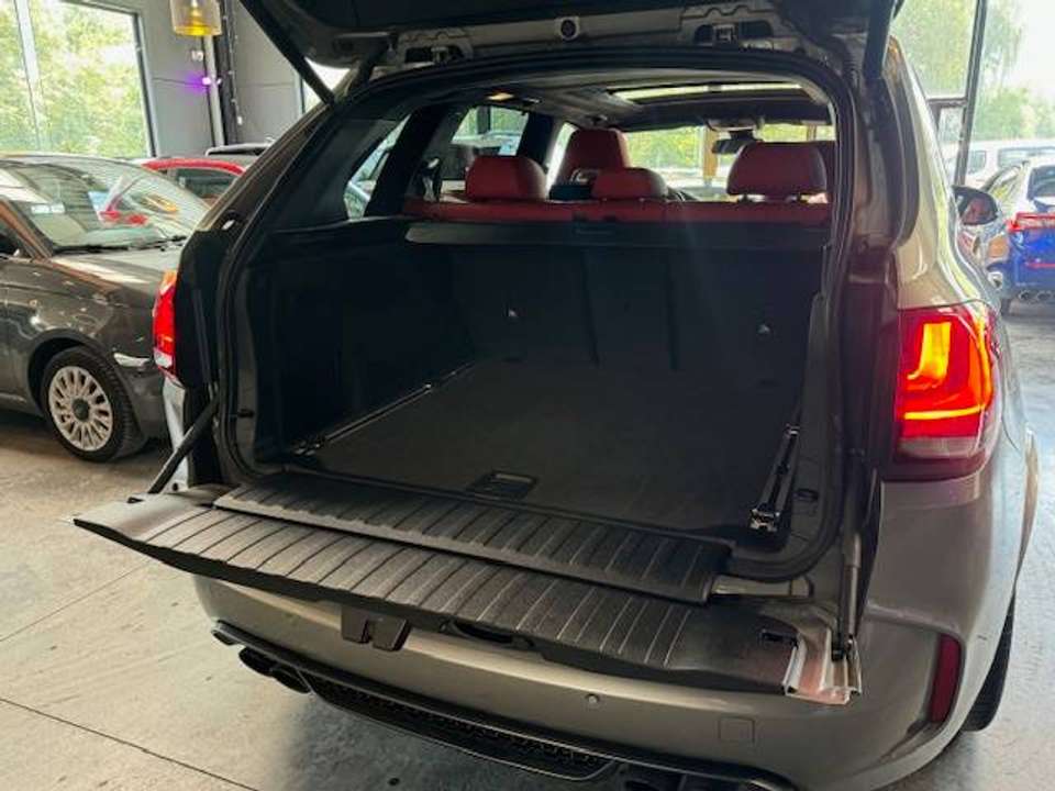 BMW X5 M - Imagem 8