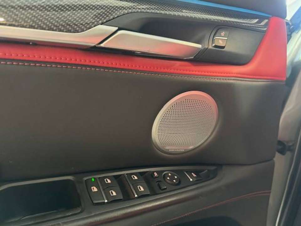 BMW X5 M - Imagem 14