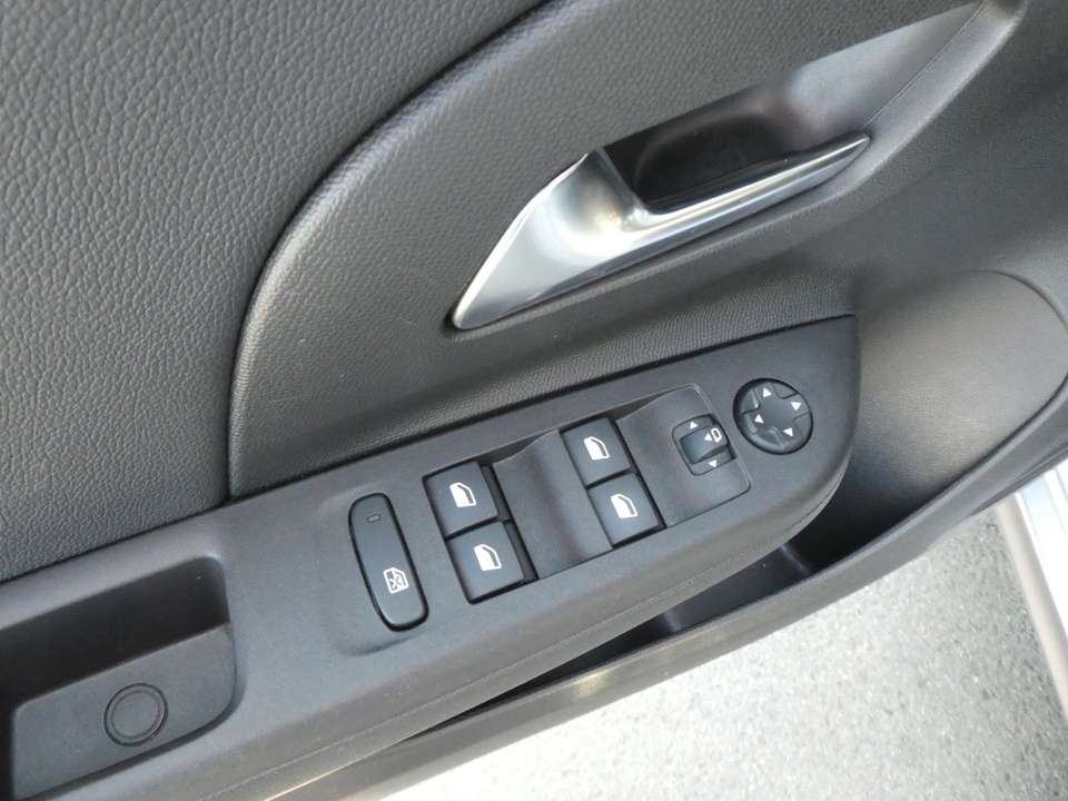 Opel Corsa - Imagem 13