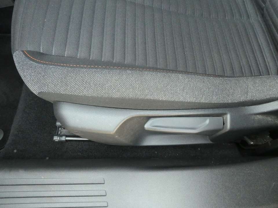Peugeot 2008 - Imagem 14