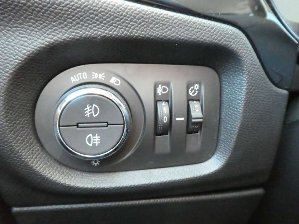 Opel Corsa - Imagem 15