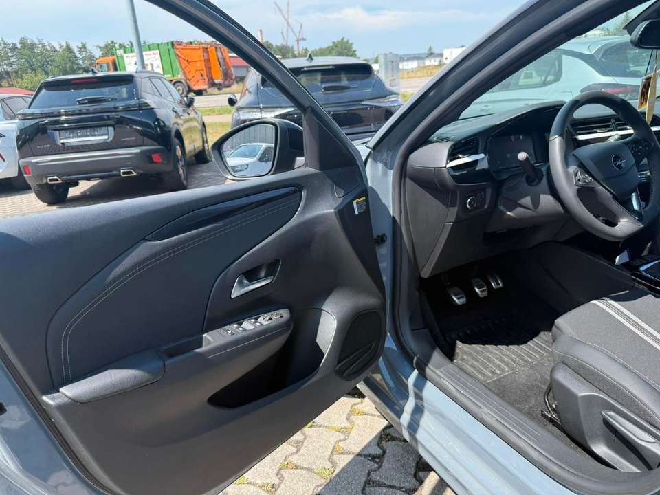 Opel Corsa - Imagem 12