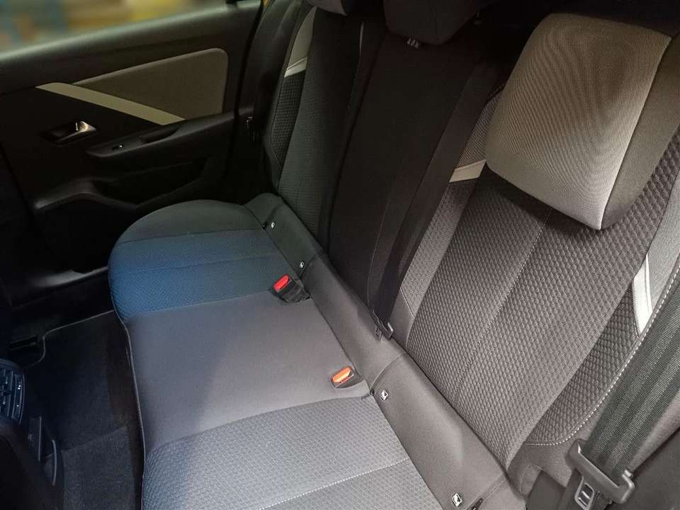 Opel Astra - Imagem 12