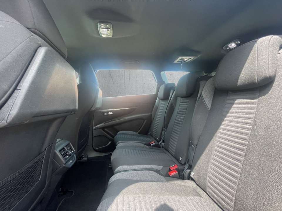 Peugeot 5008 - Imagem 8