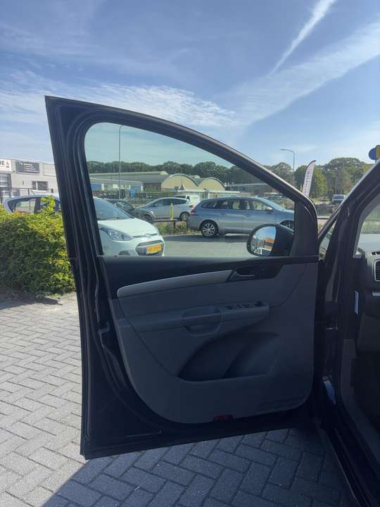 SEAT Alhambra - Imagem 3