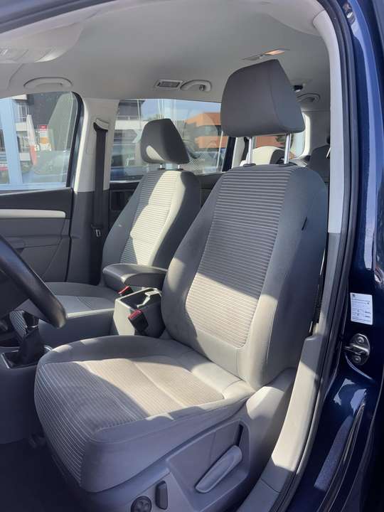 SEAT Alhambra - Imagem 4