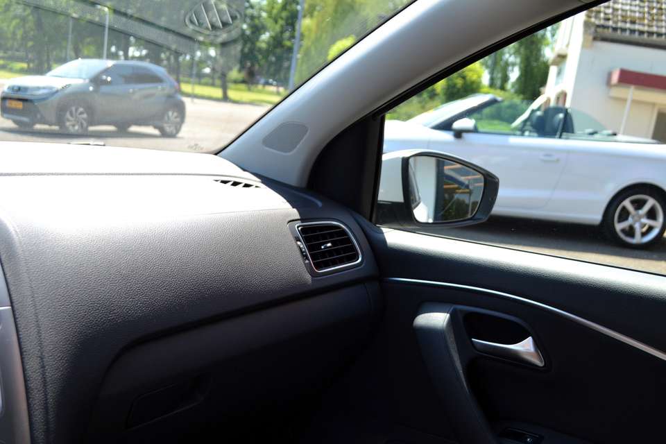 Volkswagen Polo - Imagem 18