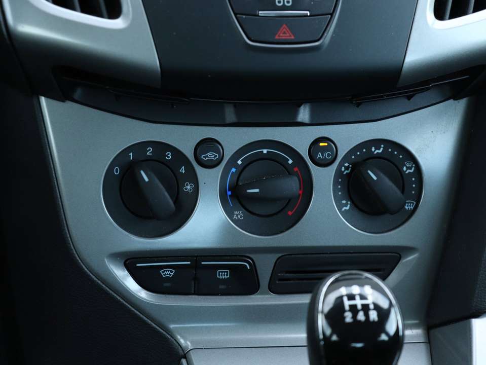Ford Focus - Imagem 16