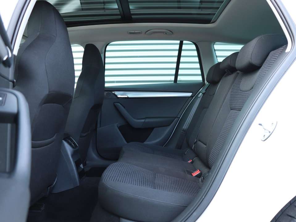 Skoda Octavia - Imagem 6