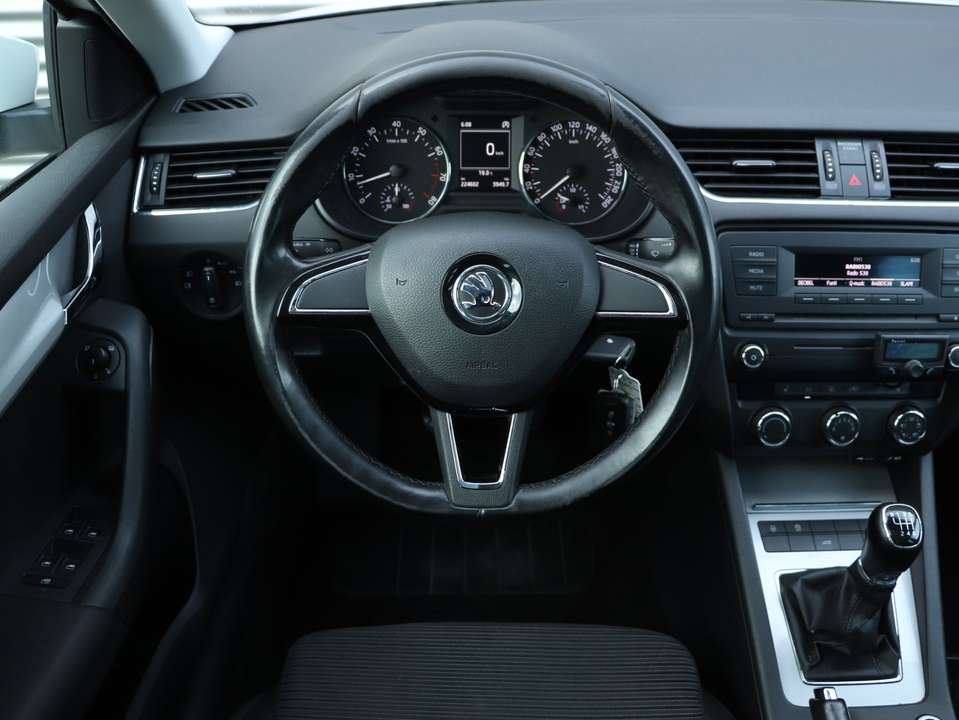 Skoda Octavia - Imagem 15