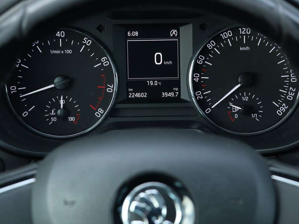 Skoda Octavia - Imagem 16